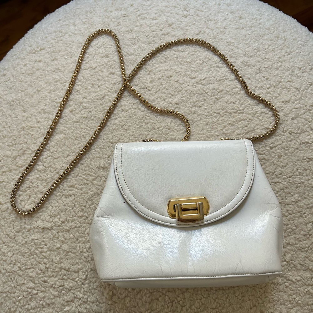 Vintage Neiman Marcus white and gold chain crossbody
